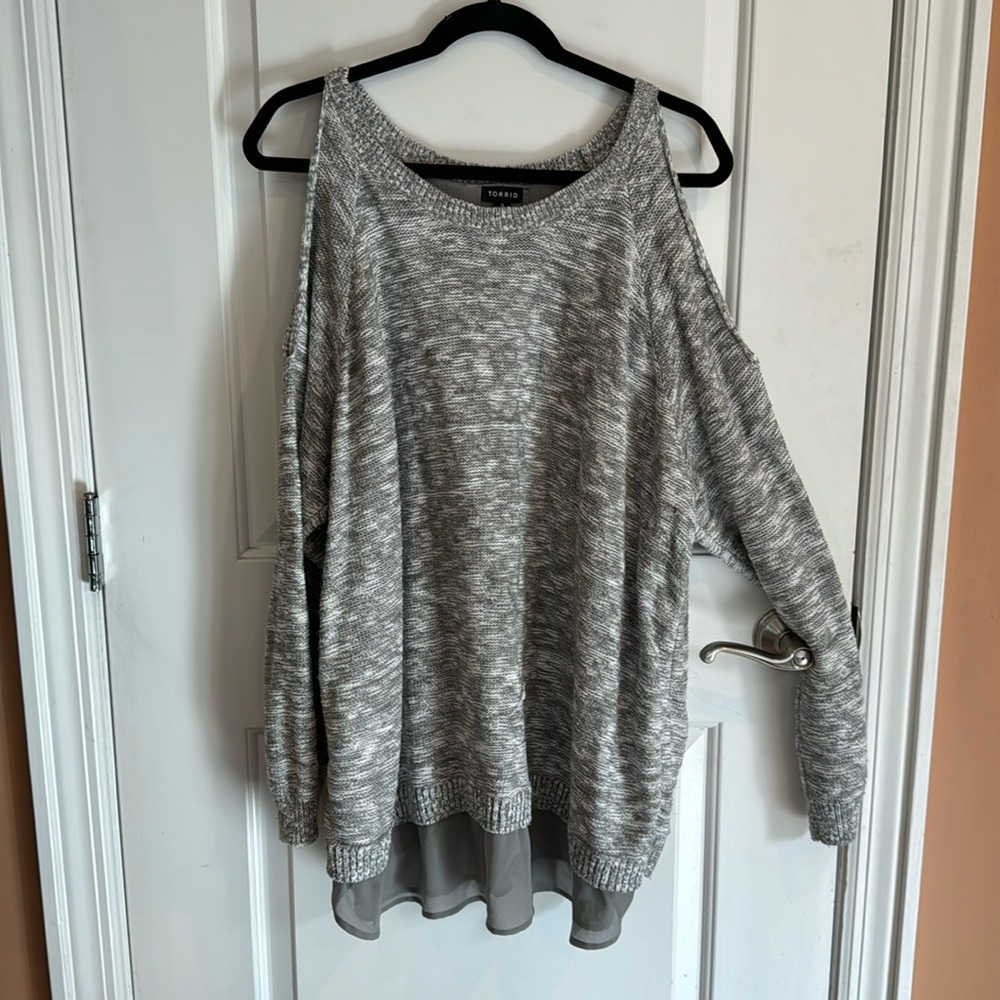 Torrid 3X long sleeve sweater plus size cold shoulder sheer blouse plus size